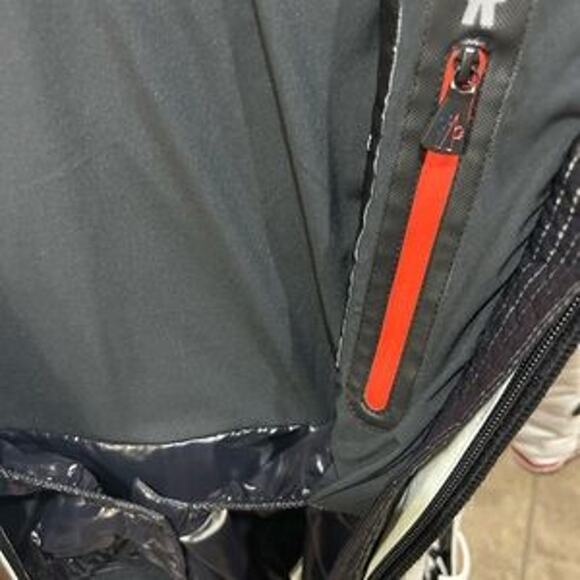 Women's Moncler Grenoble waterproof ski jacket size 0 NWT - Picture 2 of 16